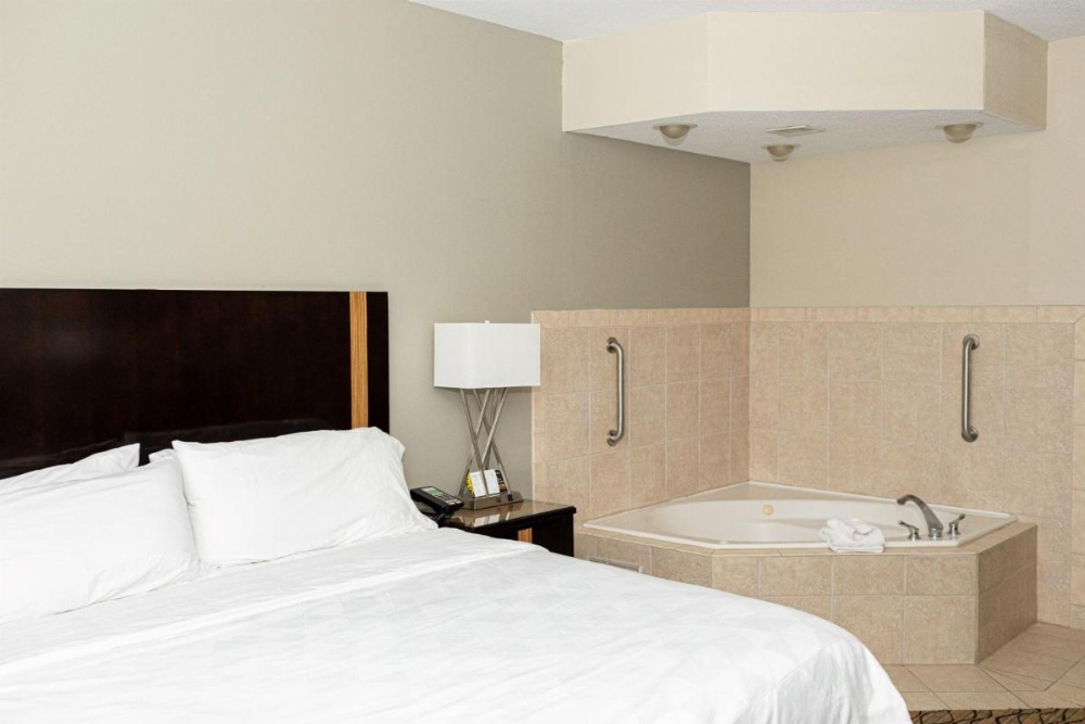 Room image 2